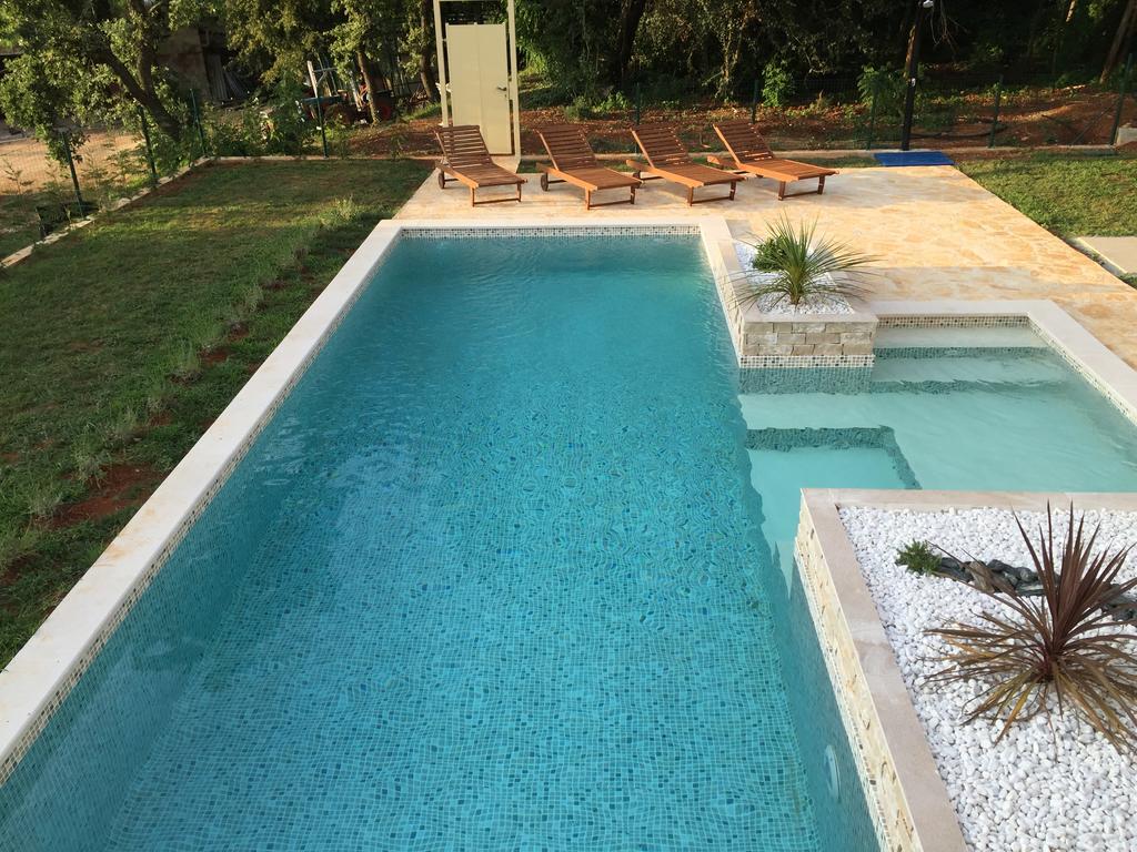 Holiday Home Maver Forty Πόρετς Εξωτερικό φωτογραφία